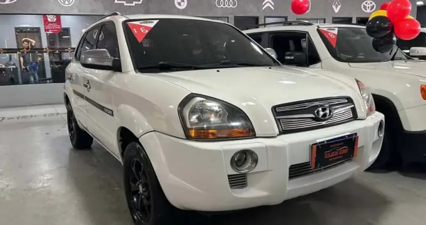 Hyundai Tucson 2016 2.0 mpfi gls base 16v 143cv 2wd flex 4p automático