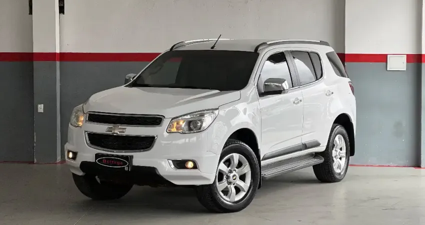 Chevrolet Traiblazer LTZ 2.8 AUT 2013 7 lugares + Tração 4x4