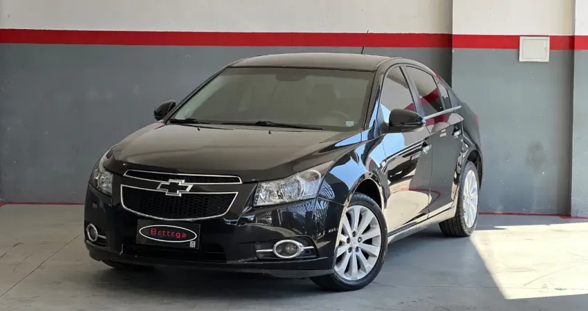 Cruze LTZ 1.8 automático 2014 | Laudo aprovado | Pneus novos 