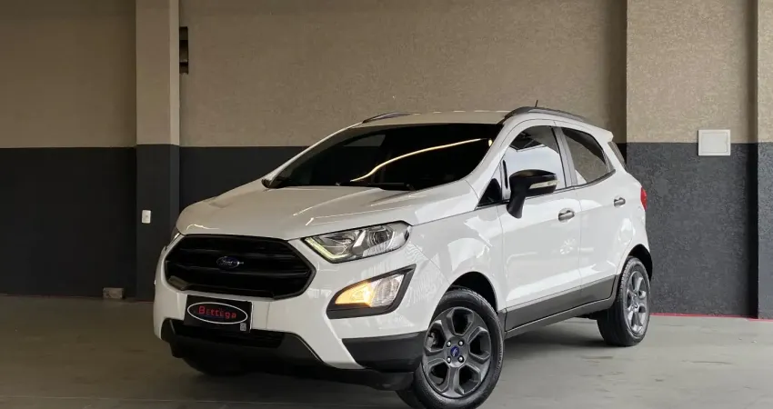 Ford Ecosport Freestyle 2017/2018 Câmbio manual - Impecável 