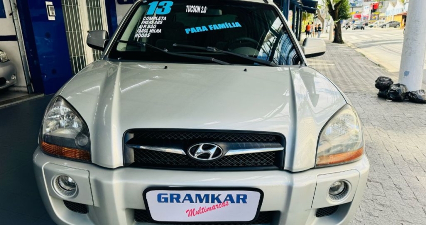 Hyundai Tucson 2.0 GLS 4x2  Aut. 5p 2013