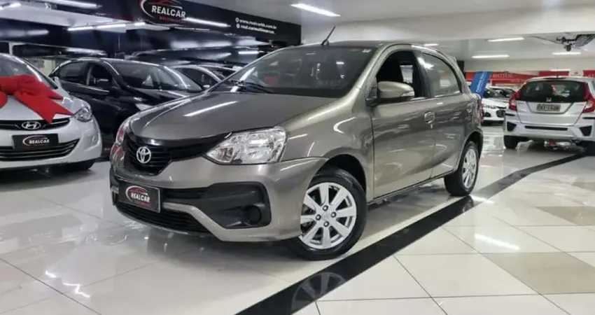 TOYOTA ETIOS 1.5 X PLUS 16V 4P