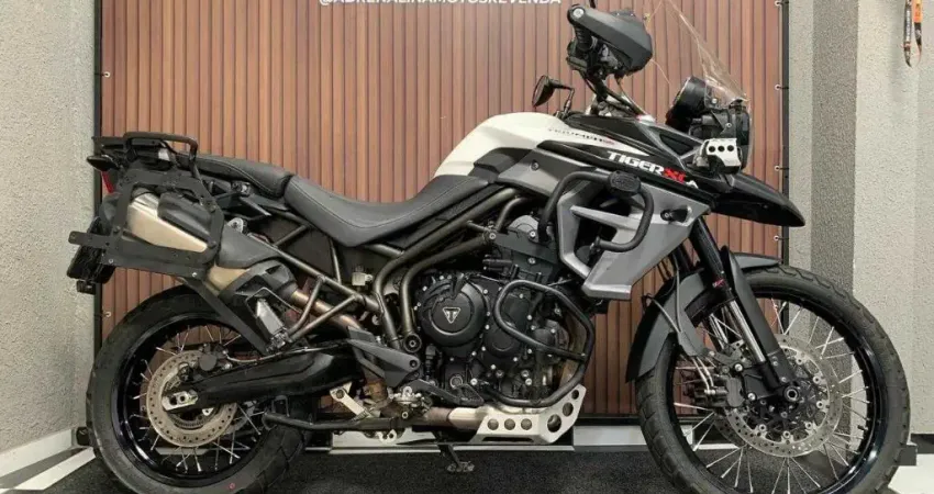 Triumph Tiger 800 XCA