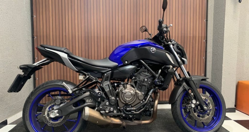 YAMAHA MT-07 2021
