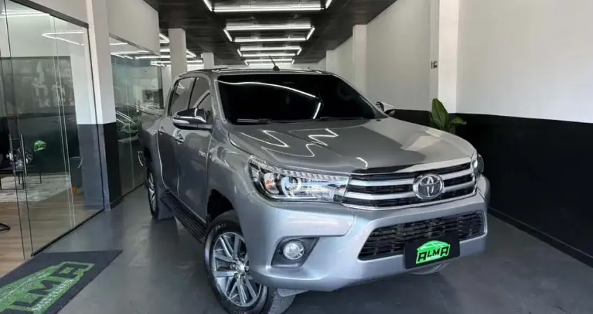 TOYOTA HILUX CD SR 4x4 2.8 TDI Diesel Aut.