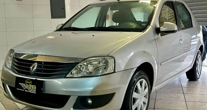 Renault Logan Expression 1.6 Completo