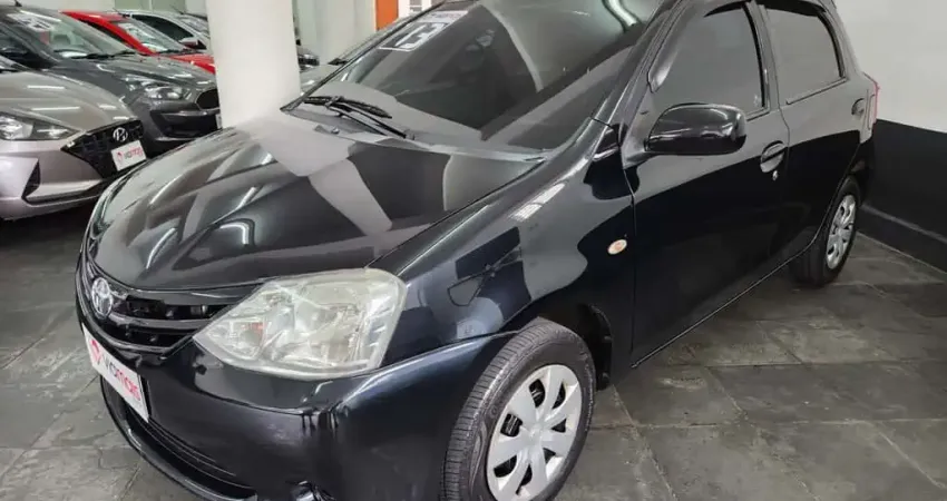 Toyota Etios 2013 1.3 xs 16v flex 4p manual