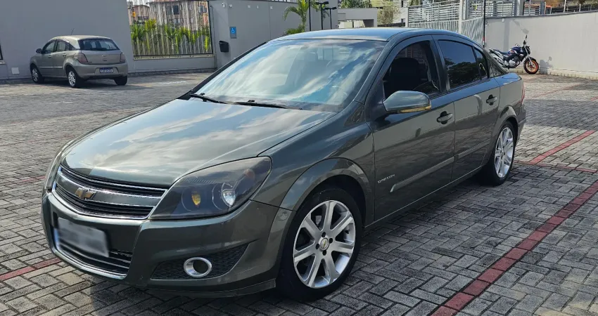 Vectra Expression 2010 Manual - Pra Vender Hoje