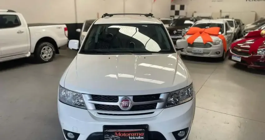 FIAT FREEMONT EMOTION 2.4 2014
