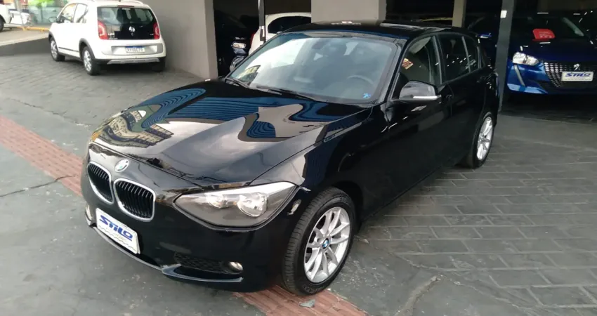 BMW 116i 1.6 Turbo Automático 2013/2014 Preto