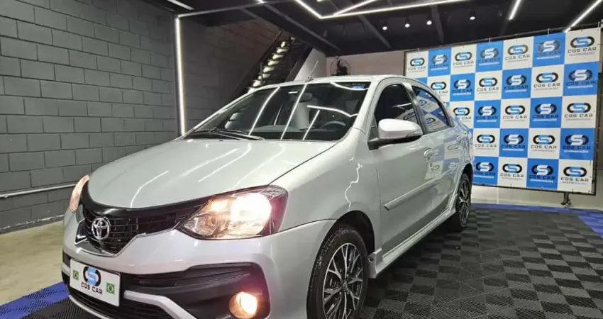 Toyota Etios 2019 1.5 platinum sedan 16v flex 4p automático