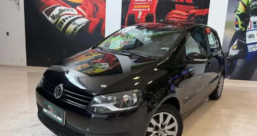 Volkswagen Fox 1.0 Mi Total Flex 8V 5p