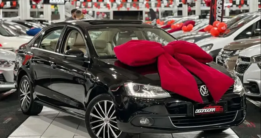 VOLKSWAGEN JETTA HIGHLINE TIPTRONIC 2.0 TSI AUT. 2013