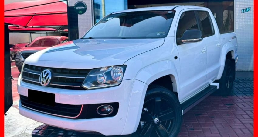 Amorok Highline CD 2.0 4X4 Aut. Diesel 2013 C/ Manual e chave copia