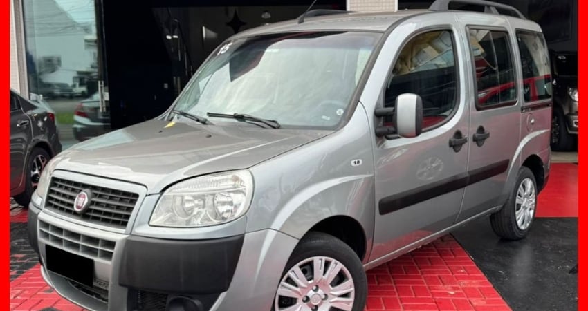 FIAT DOBLO ESSENCE 1.8 FLEX Manual Completa 2015 C/ 07 Lugares