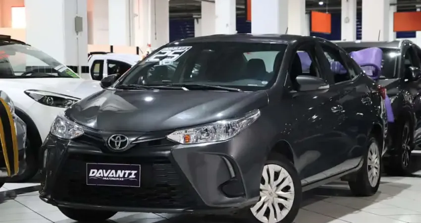 Toyota Yaris Sedan Flex Automático