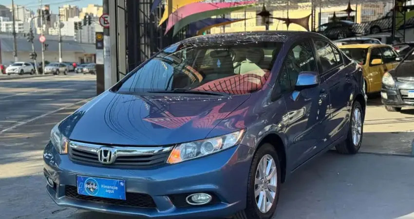 Honda Civic Sedan LXS 1.8 Flex 16V Mec. 4p  - Azul - 2014/2015