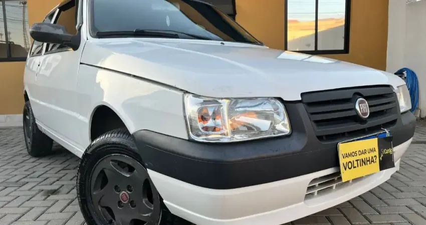 uno mille fire em excelente estado! 4 pneus novos, vale a pena conferir!