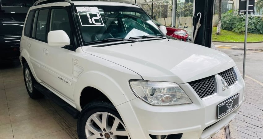 Mitsubishi Pajero TR4 2.0 16V 4x2 (Flex) (Aut) 2012