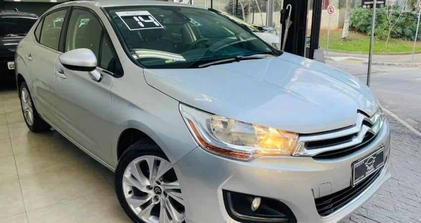 Citroën C4 Lounge Tendance 2.0i (Aut) 2014