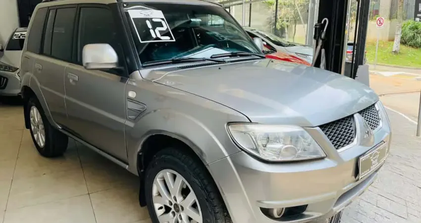 Mitsubishi Pajero TR4 Flex Automático