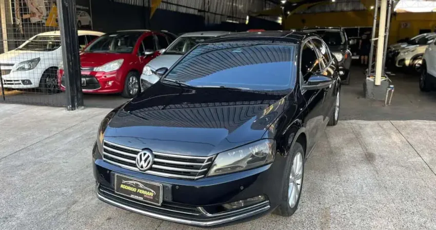 VOLKSWAGEN PASSAT 2.0T 2014