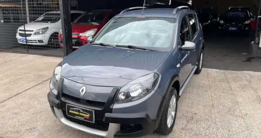 RENAULT SANDERO STW 16HP 2014