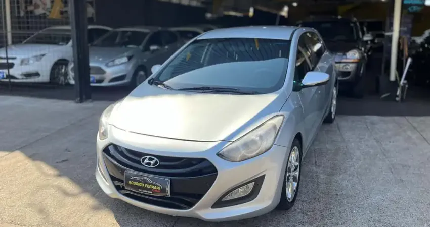 HYUNDAI I30 2015