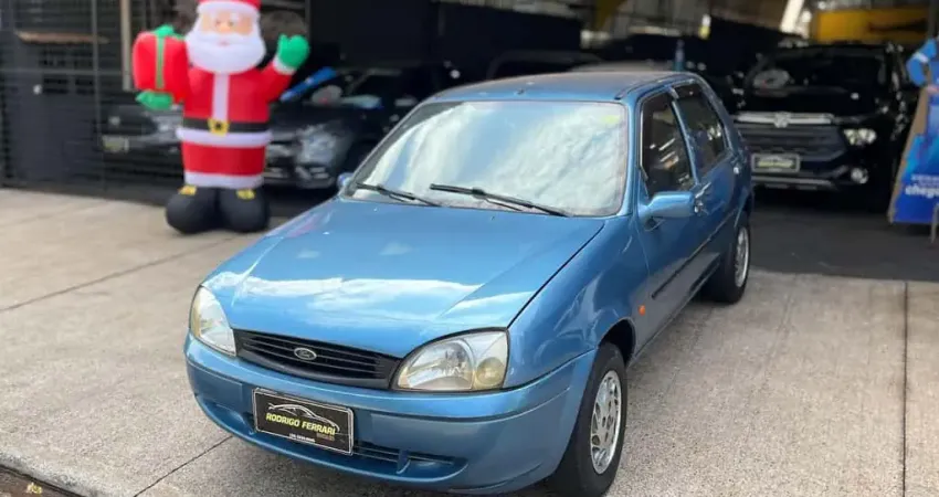 FORD FIESTA GL 2000