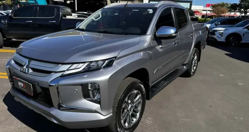 Mitsubishi L200 TRITON 2.4 16V TURBO DIESEL SPORT HPE-S CD 4P 4X4 AUTOMÁTICO
