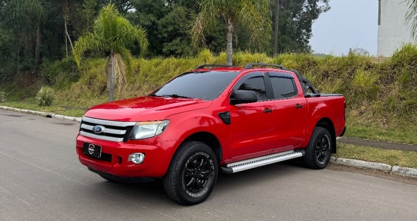 RANGER XLS 2.5 FLEX COM GNV ANO 2013