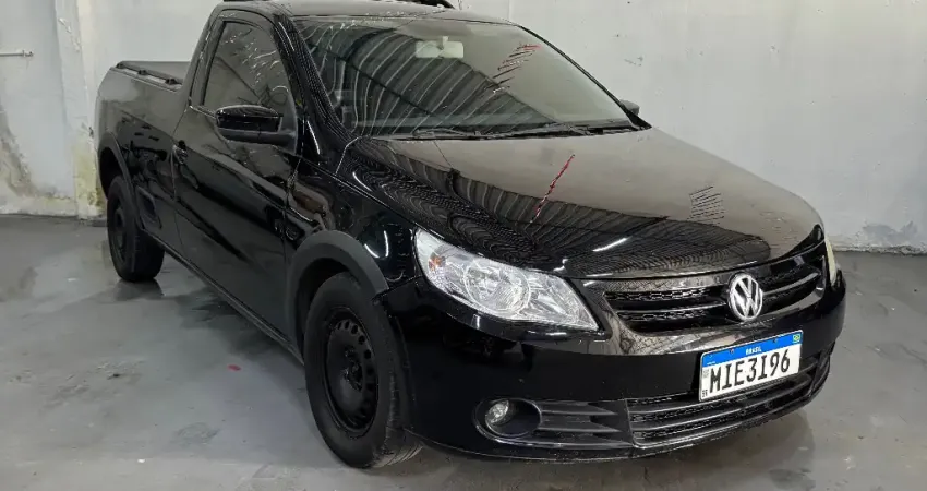 SAVEIRO 1.6 COM AR CONDICIONADO E DIR HIDRÁULICA 