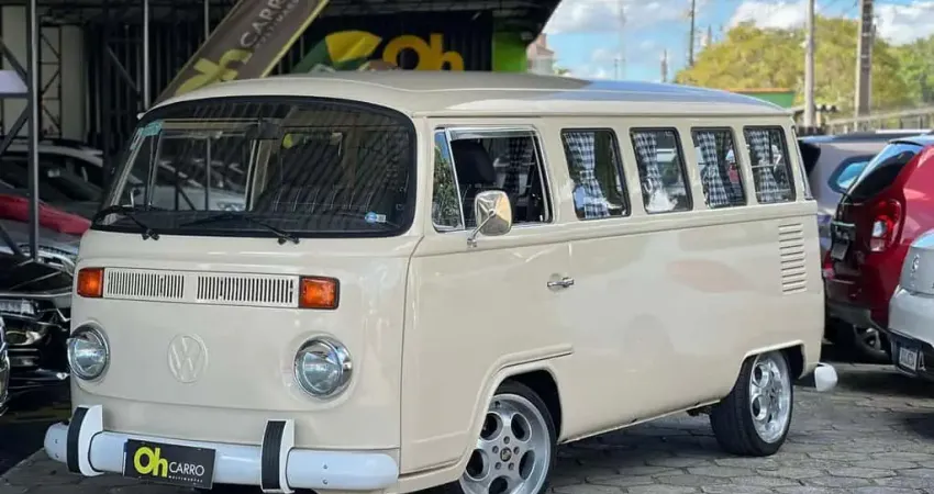 VOLKSWAGEN KOMBI 1996