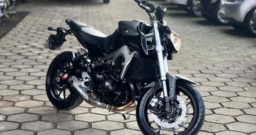 YAMAHA MT 09 2015