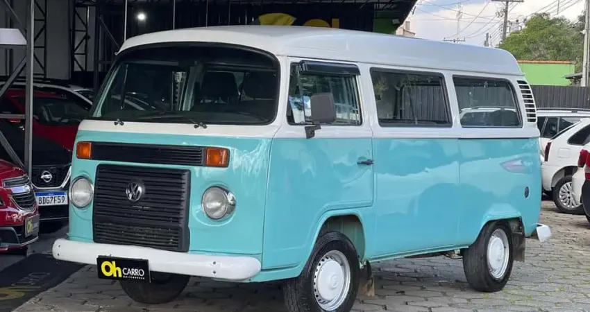 VOLKSWAGEN KOMBI 2010