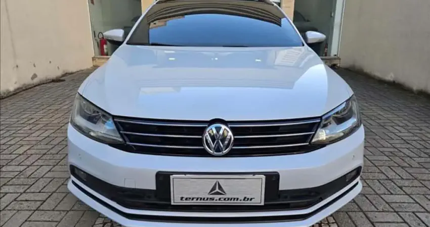 VOLKSWAGEN JETTA 1.4 16V TSI Comfortline - 2017/2018