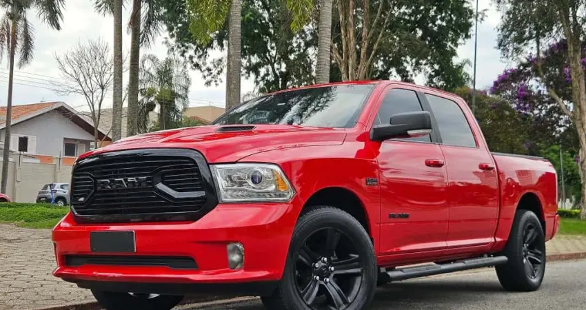 Ram Classic 2022 5.7 v8 gasolina laramie night edition cd 4x4 automático