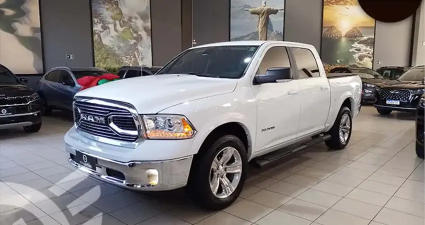 Ram Classic 2023 5.7 v8 gasolina laramie cd 4x4 automático