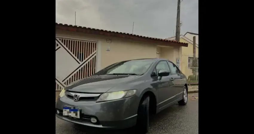 HONDA CIVIC 1.8 LXS SEDAN 16V 4P