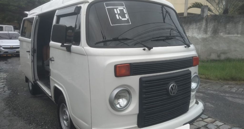 KOMBI 2010 FLEX/GNV 1.4 LOTAÇÃO 12 PASSAGEIROS