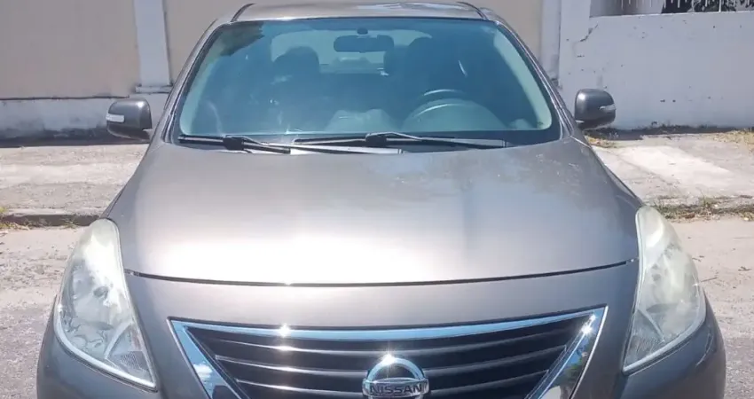 VERSA 2014 SL 1.6 FLEX/GNV - COMPLETO