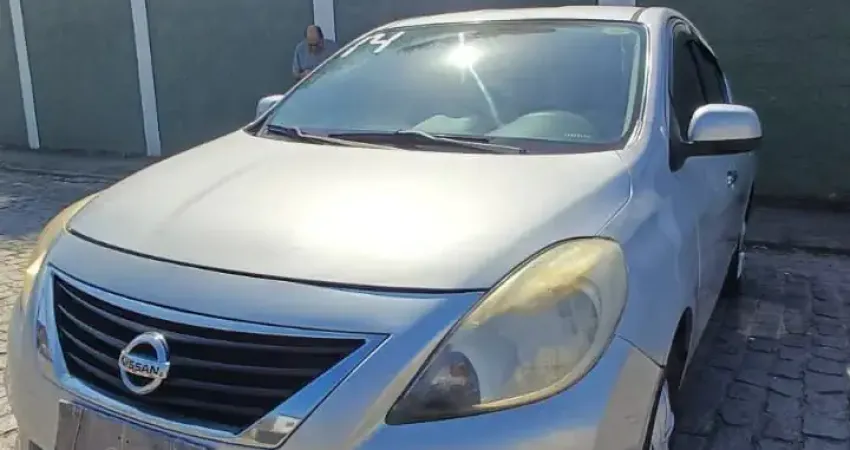 VERSA 2014 SV 1.6 FLEX / GNV - COMPLETO