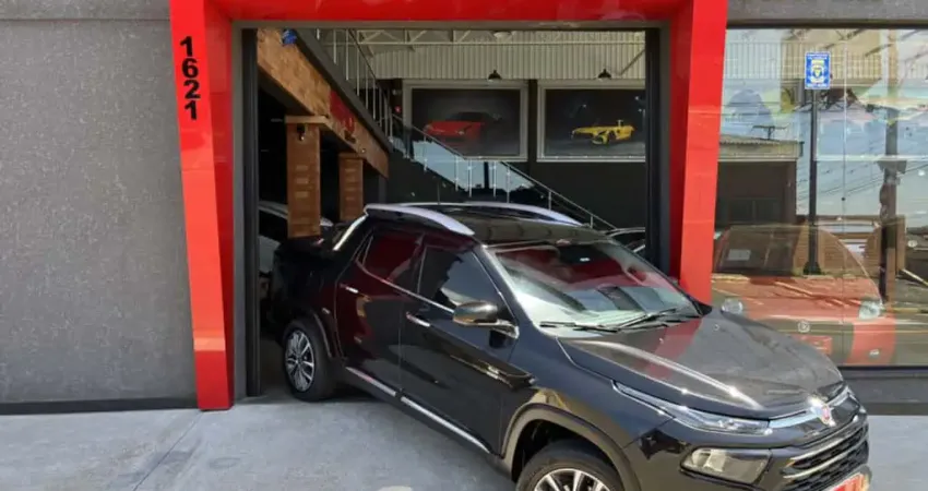 Fiat TORO 2.0 16V TURBO DIESEL VOLCANO 4WD AT9