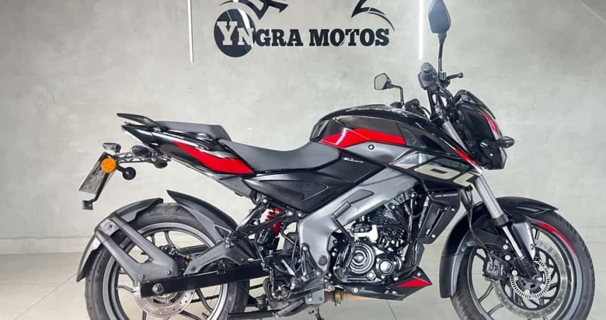 BAJAJ DOMINAR 160
