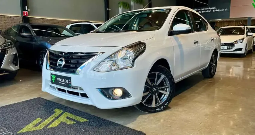 NISSAN VERSA 16SL CVT 2018