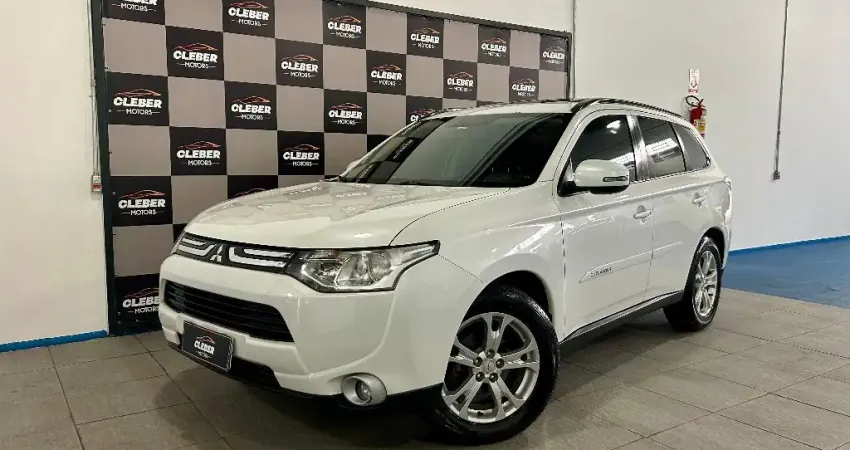 Outlander 2.0 Automático 2015             