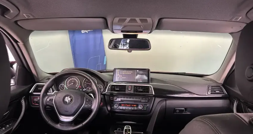 BMW 320i 2015 