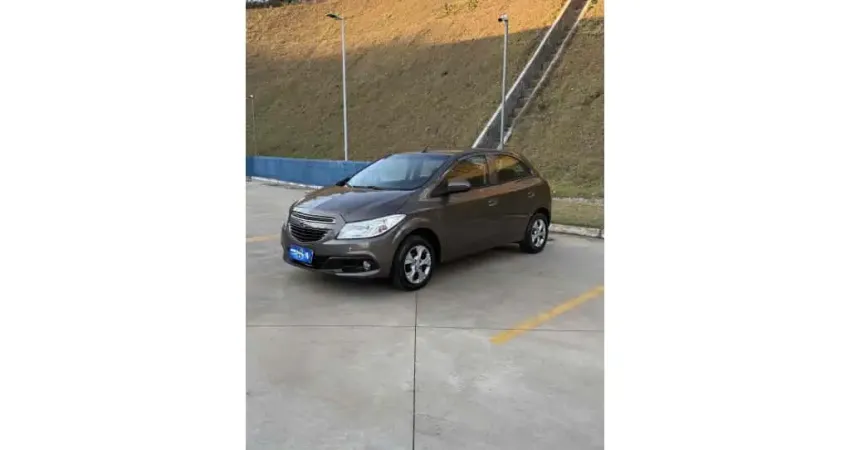 Chevrolet Onix 2014 1.0 mpfi lt 8v flex 4p manual