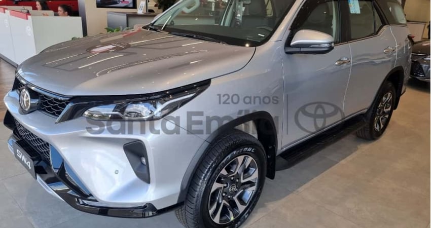 TOYOTA HILUX SW4 2.8 SRX PLATINUM TURBO 4X4 4P