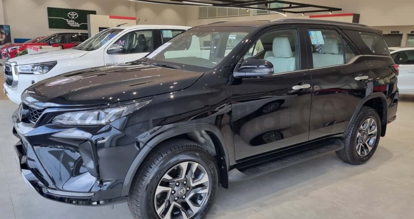TOYOTA HILUX SW4 2.8 SRX DIAMOND 4X4 TURBO